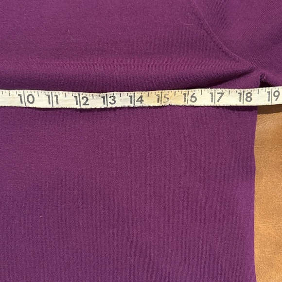 CAbi 3708 Peek Pullover Open Sleeve, size MediumEUC - Picture 5 of 6